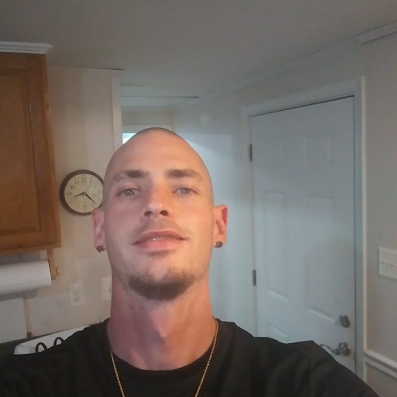 Meet your Posher, Daniel - Picture 1 of 1